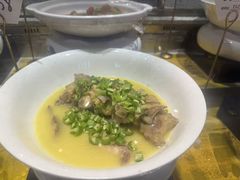 -鸽子侯·家宴·平价海鲜(市图书馆店)