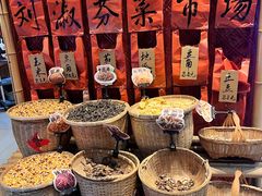 -刘淑芬·活鱼铁锅炖(北京首店)