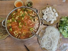 -古城苗家土菜馆(河景餐厅店)