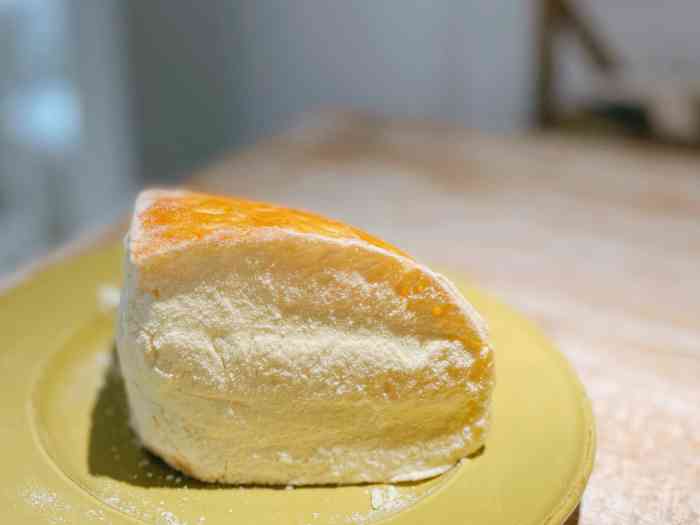 fivecake五克拉甜品-"第一次吃这样的盒子的蛋糕,据说还是挺网红.