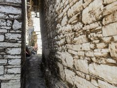 -高荡千年布依古寨旅游景区