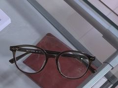 -光明眼镜·蔡司授权(徐泾店)