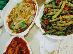 -满口香饭店