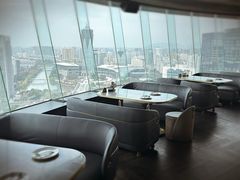 -Hi City·城市之巅