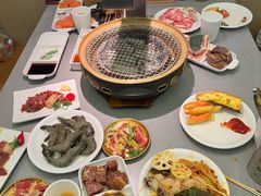 -山焱·炭火自助烤肉(周浦万达店)