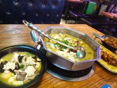 七宇酸菜鱼-七裕庄(凯旋南路店)