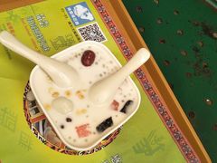 -海口骑楼小吃街