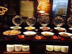 -四海一家自助餐(益田假日广场店)