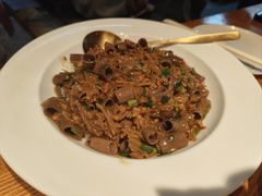 -喝丢一只鞋海鲜烧烤·海肠捞饭(市场店)