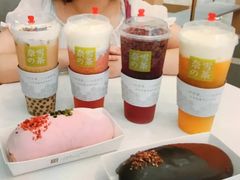 凤梨百香果-奈雪的茶(市百一店)