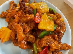 菠萝咕咾肉-吕氏疙瘩汤·海鲜新鲁菜(凯德mall新都心店)
