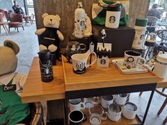 -星巴克臻选(成都九方店)