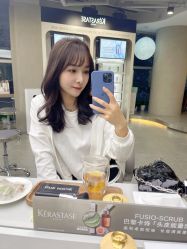 -变画·发型STUDIO