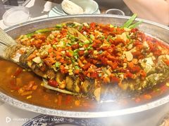 回娘家的香辣鱼-回家吃饭·地道南昌菜(建德观总店)