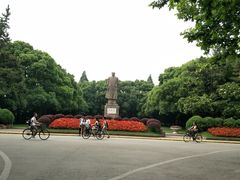 -复旦大学光华楼