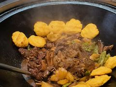 -高家小院铁锅炖大鹅(哈西高铁站店)
