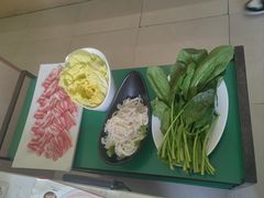 -金华砂锅筒骨砂锅夜宵(临平店)
