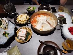 -罗勒家·养生火锅· Bistro(大望路店)