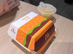 -麦当劳(新王府井店)