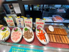 -遇上西雅图多融合海鲜自助餐厅(中房金谊广场店)