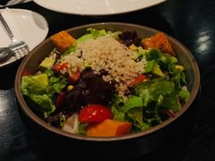 藜麦色拉-C&R西班牙餐厅