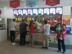 -闫家驴肉老店(华电一校店)