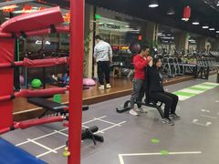 -健龙森俱乐部·游泳·健身·羽毛球综合体育馆