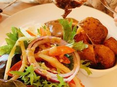 -Hai Bar And Grill