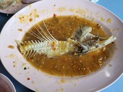 -成记酱蒸松鱼头