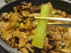 招牌干锅牛蛙-蛙蛙叫干锅年代(簋街总店)