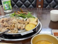 -大福黄牛料理·韩式烤肉·黄牛肥肠·酱蟹