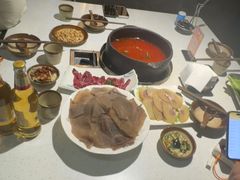 -贵府酸汤牛肉火锅·贵州老字号(飞山街店)