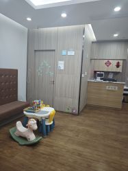 -睿宝儿科·眼科·口腔(静安大悦城门诊部)