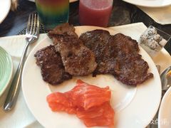 -东方红海鲜百汇(国际大厦店)