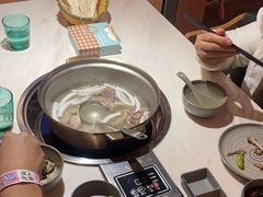 -喃喃椰·糟粕醋·椰子鸡火锅(七堡花园店)