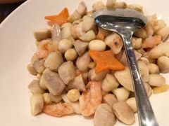 -黄泥岗·地道湖北菜(奥特莱斯店)