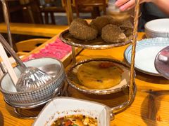 -老凯俚酸汤鱼(鸿通城店)