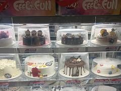 -DQ·蛋糕·冰淇淋(浦江欢乐颂店)