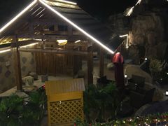 -裕龙汤泉