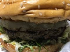 凤梨牛肉汉堡-The Habit Burger Grill 哈比特汉堡(爱琴海店)