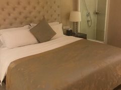 -武汉汉口火车站东方建国大酒店