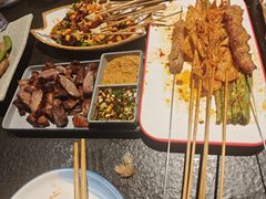 -鸿宇海鲜烧烤(红海新区店)