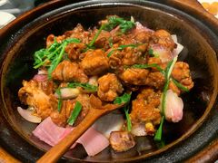 招牌霸味啫啫鸡-鹊玥·粤菜小馆(汇智国际商业中心店)