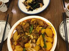 新疆大盘鸡-清真·玛丽亚新疆菜主题餐厅(浙江中路店)