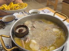 -朴小妹人参鸡汤火锅(长白山万达店)