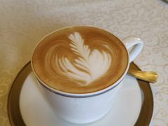 -Salon de Ville浦江汇(上海外滩华尔道夫酒店店)