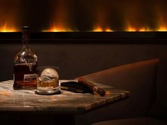 -Estaeslavida分享茄雪茄吧(亿彩购物中心店)