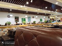 -巴依兄弟西域美食(机场店)