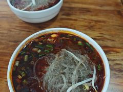帽结子肥肠粉-白家高记肥肠粉(总店)