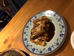 -炉小二铜锅牛蛙•川湘菜(三里屯店)